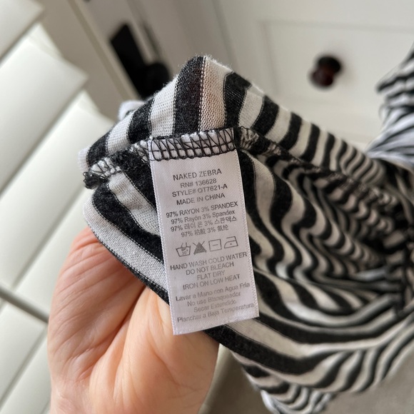 2 for $24! 🎉 Naked Zebra Spaghetti Strap Tank - Picture 4 of 8